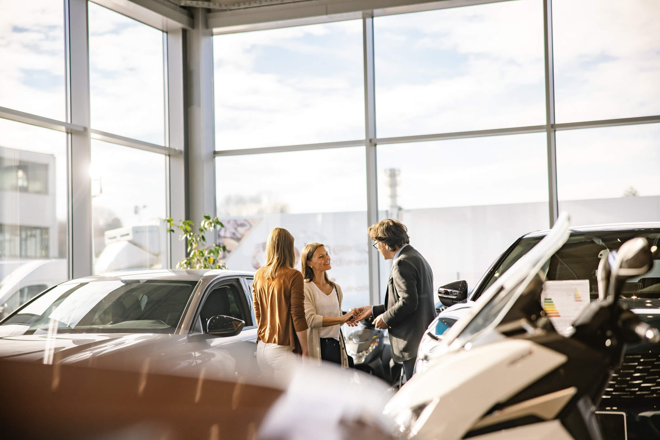 How small businesses can use a CRM to maximise sales and improve customer relationships